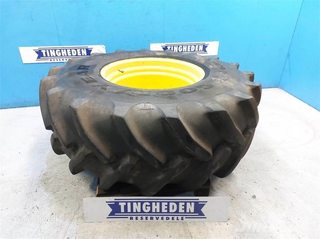  32 650/75 R32 Шины и колёса