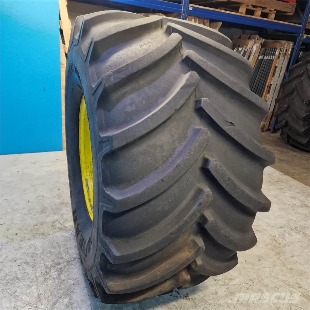  32 900/55 R32 Шины и колёса