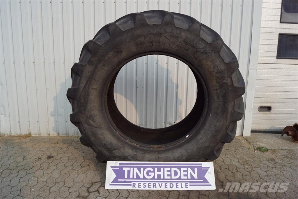  42 710/70R42 Шины и колёса