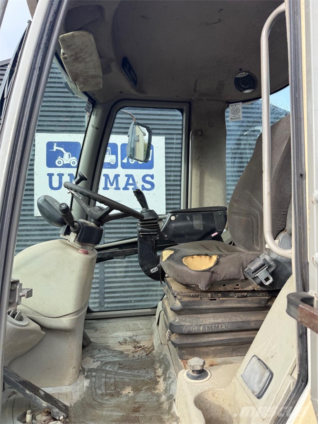 Atlas 65 Фронтальные погрузчики