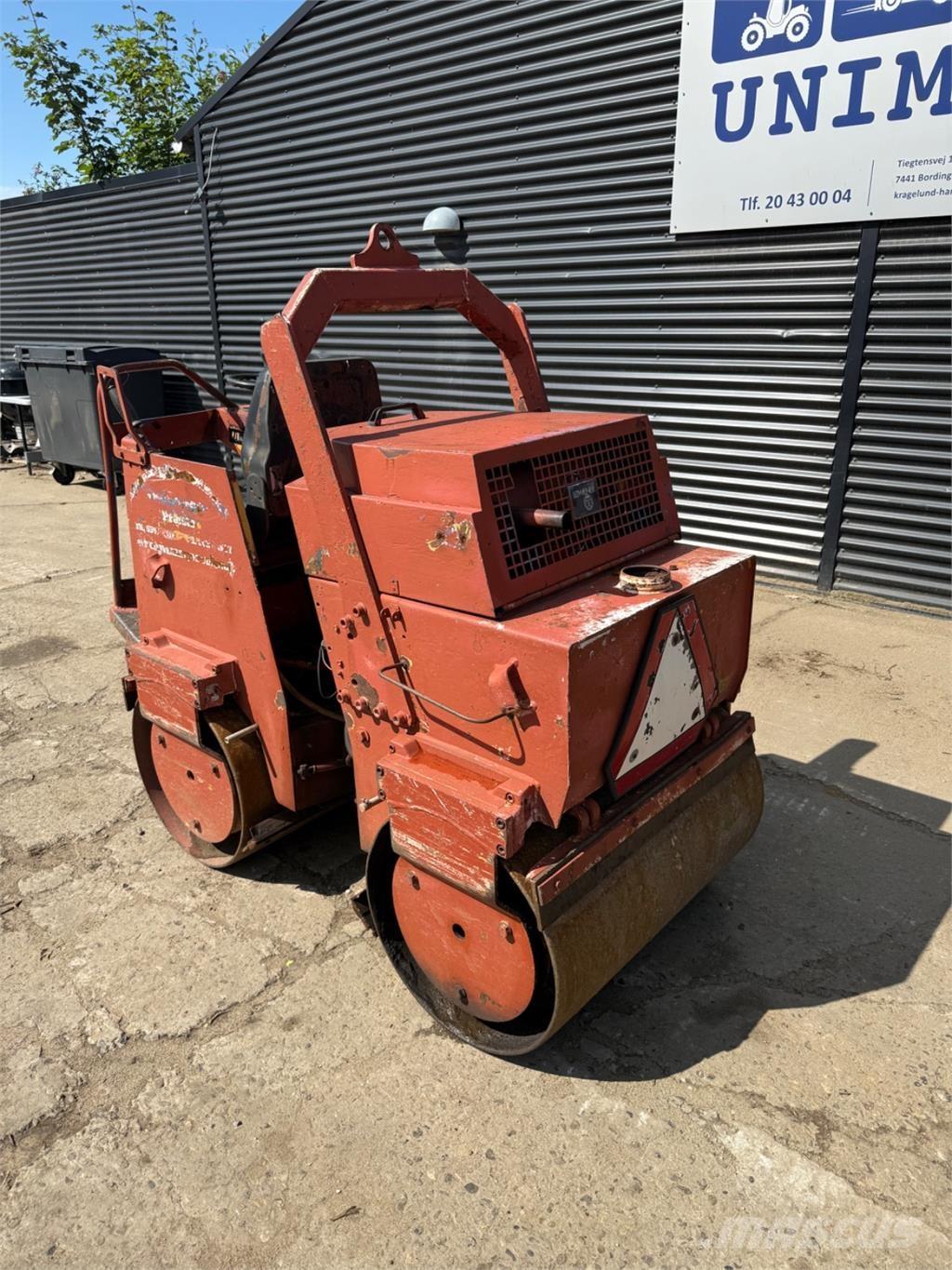 Bomag BW90 Катки тротуарные
