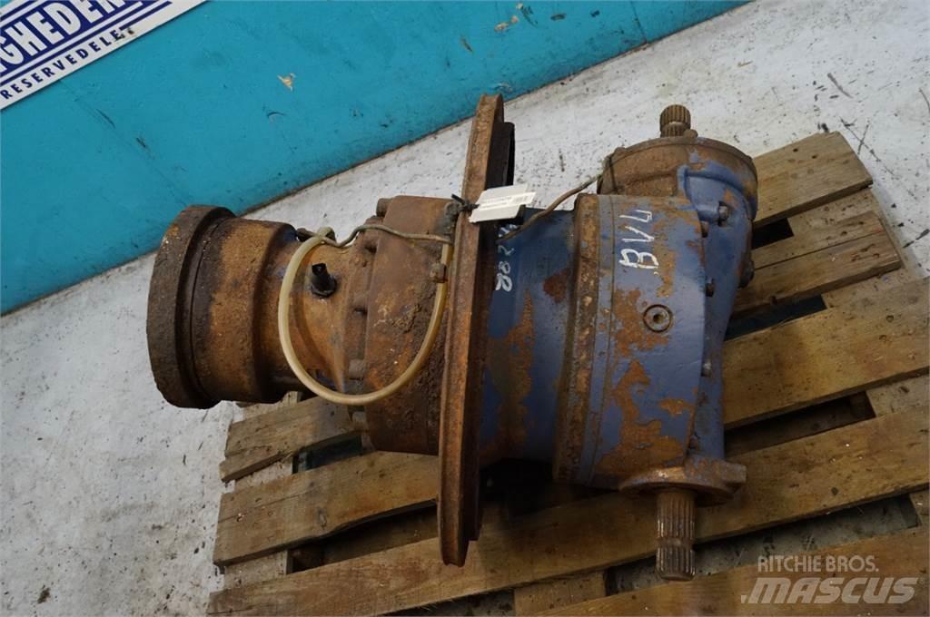 BvL Fodervogn Кормораздатчики