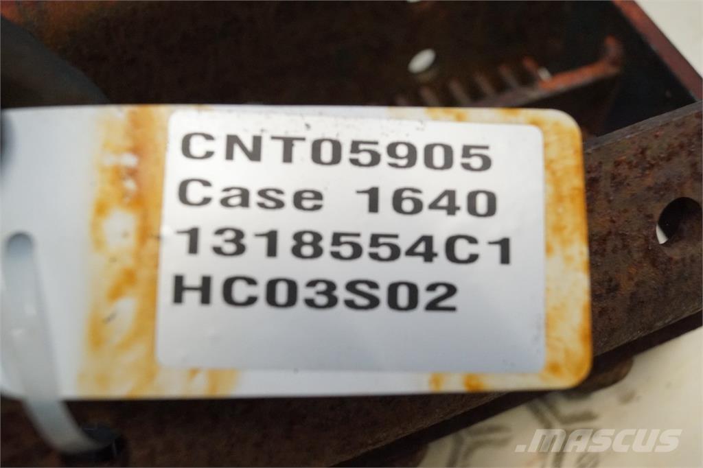 CASE 1640 Компоненты для зерноуборочных комбайнов