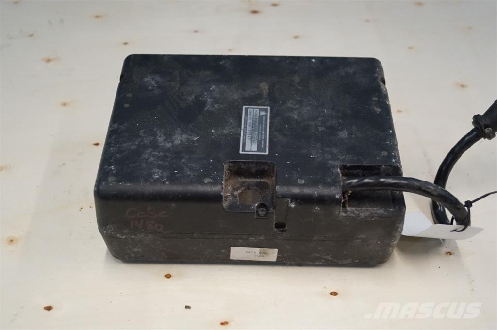 CASE 1680 Электронные блоки