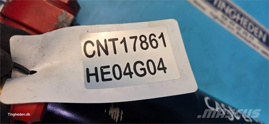 CASE 2388 Двигатели