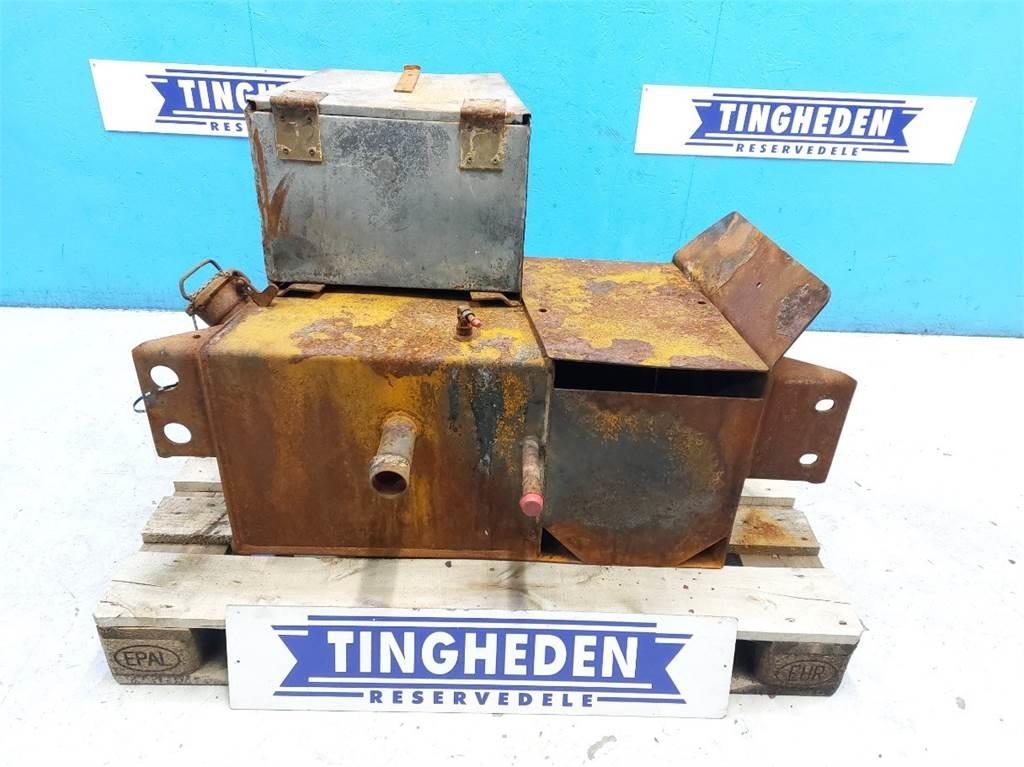 CASE 580 SLE Просеивающие ковши