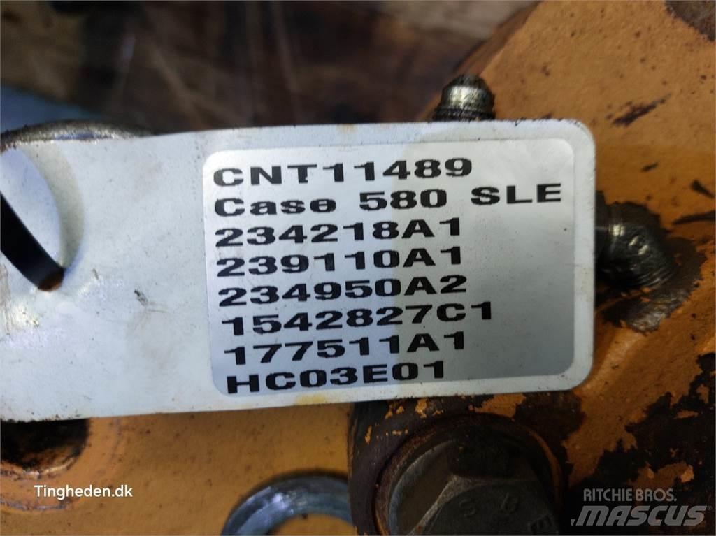 CASE 580 SLE Экскаваторные стрелы