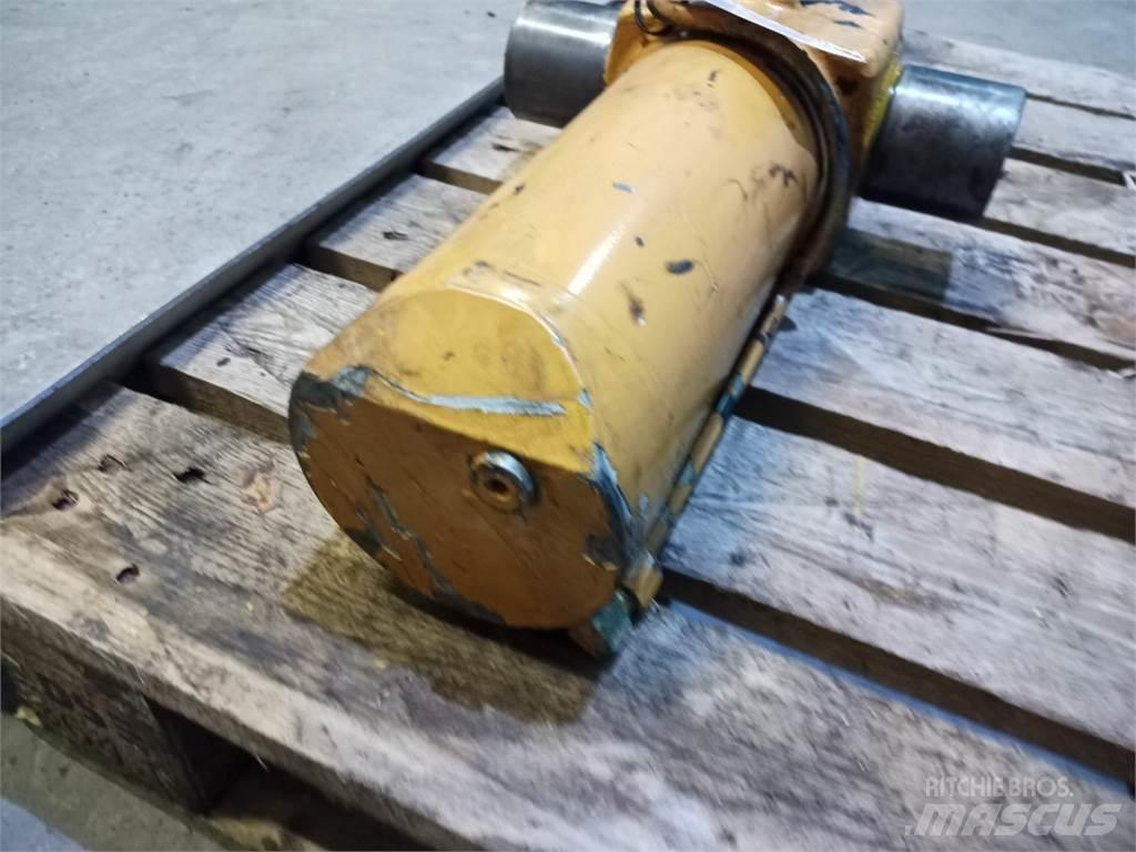 CASE 595 Экскаваторные стрелы