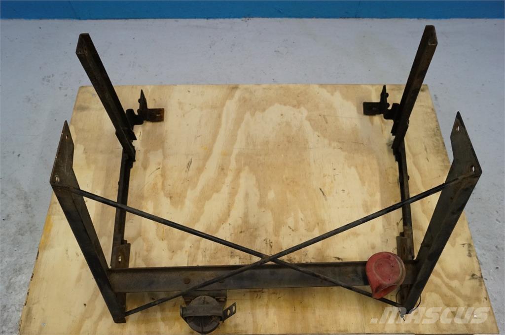 CASE 7130 Навесное оборудование и запчасти