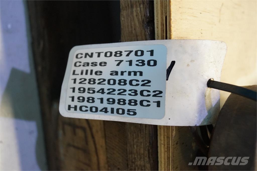 CASE 7130 Навесное оборудование и запчасти