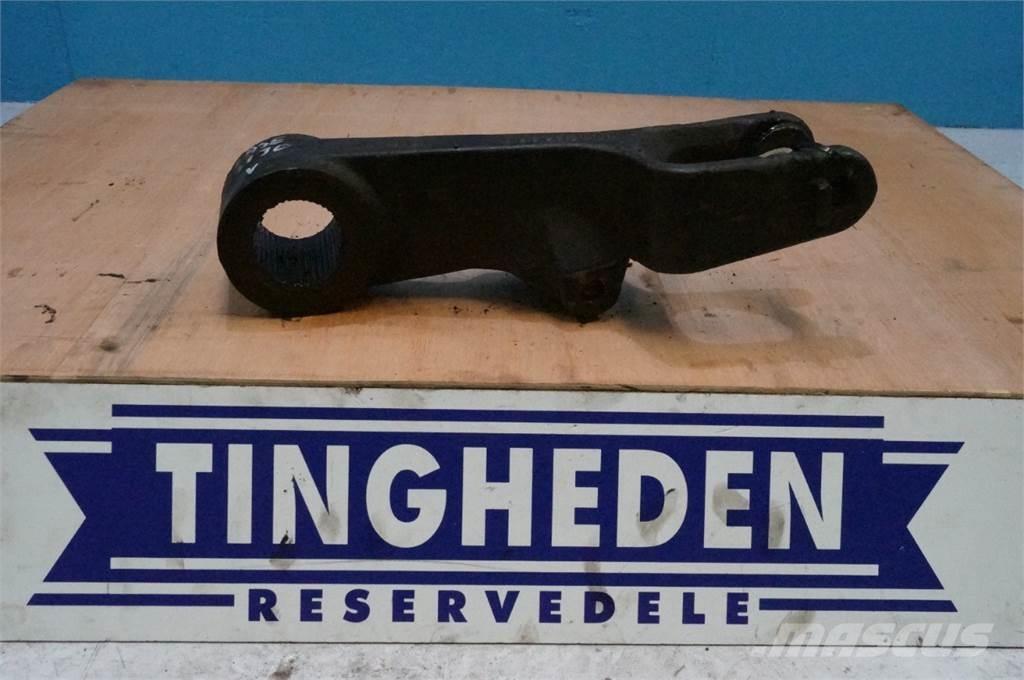 CASE 7130 Навесное оборудование и запчасти