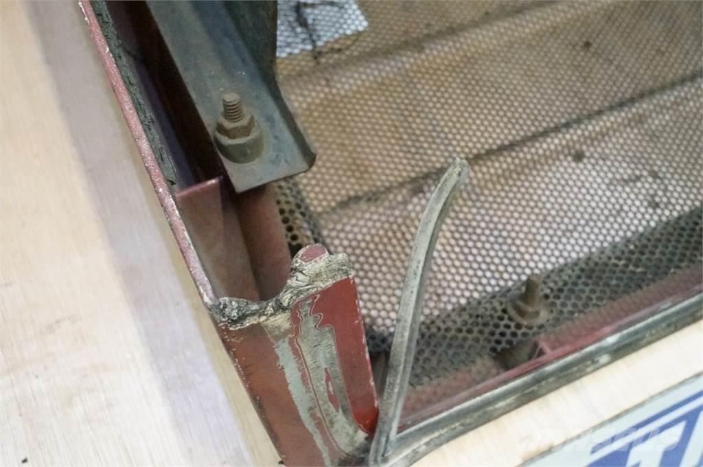 CASE 7130 Навесное оборудование и запчасти