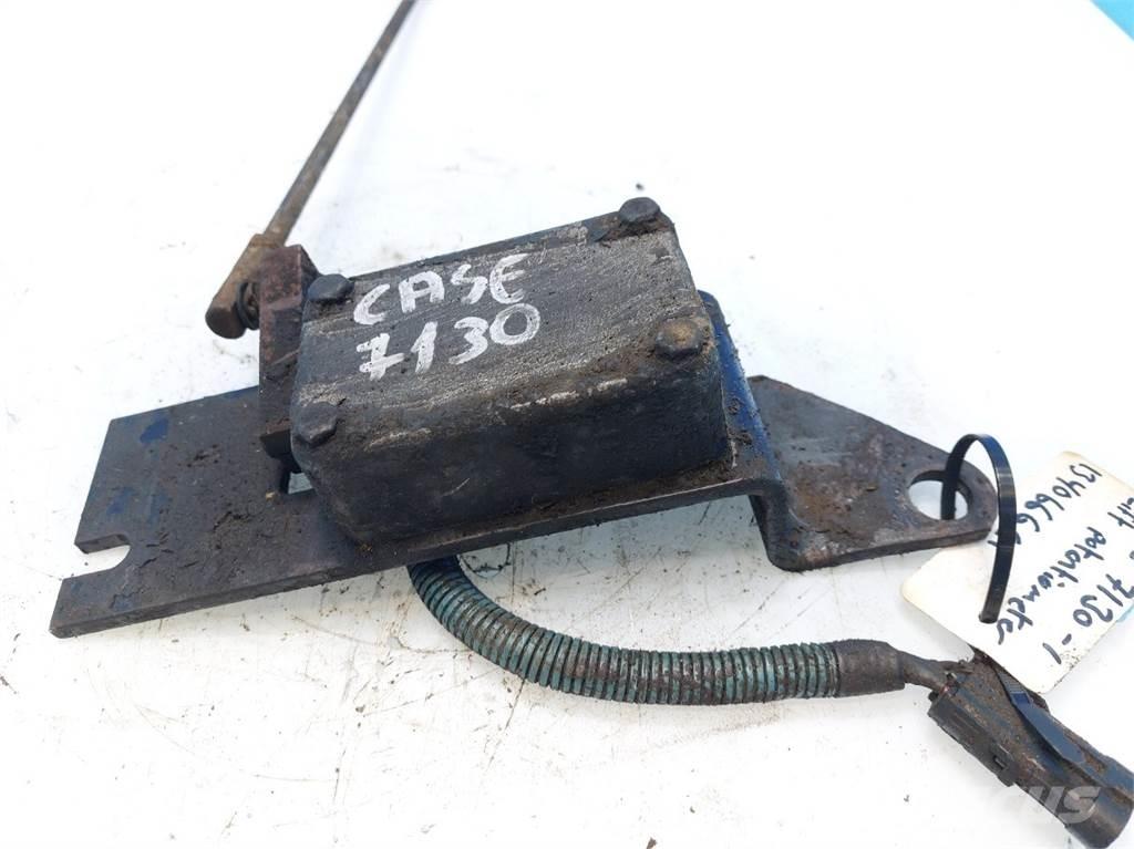 CASE 7130 Электронные блоки