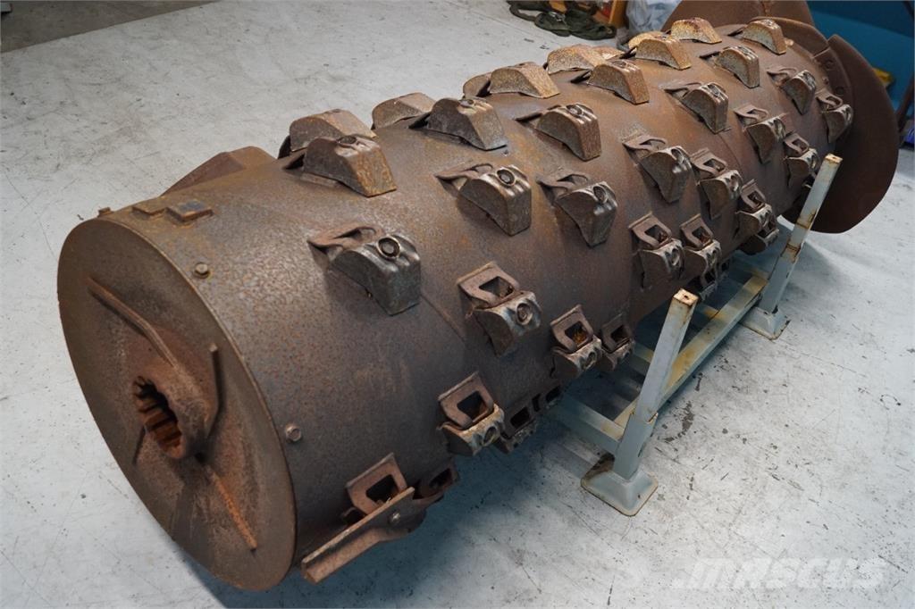 CASE 8010 Компоненты для зерноуборочных комбайнов