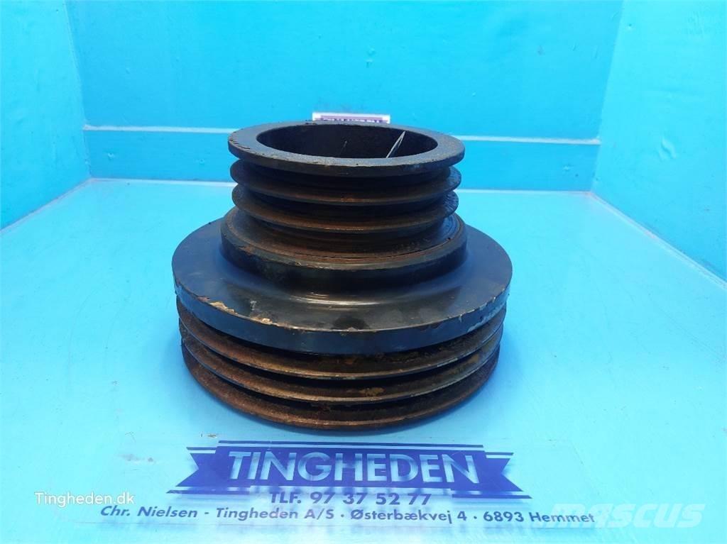 CASE 8010 Сельхозтехника - Другие