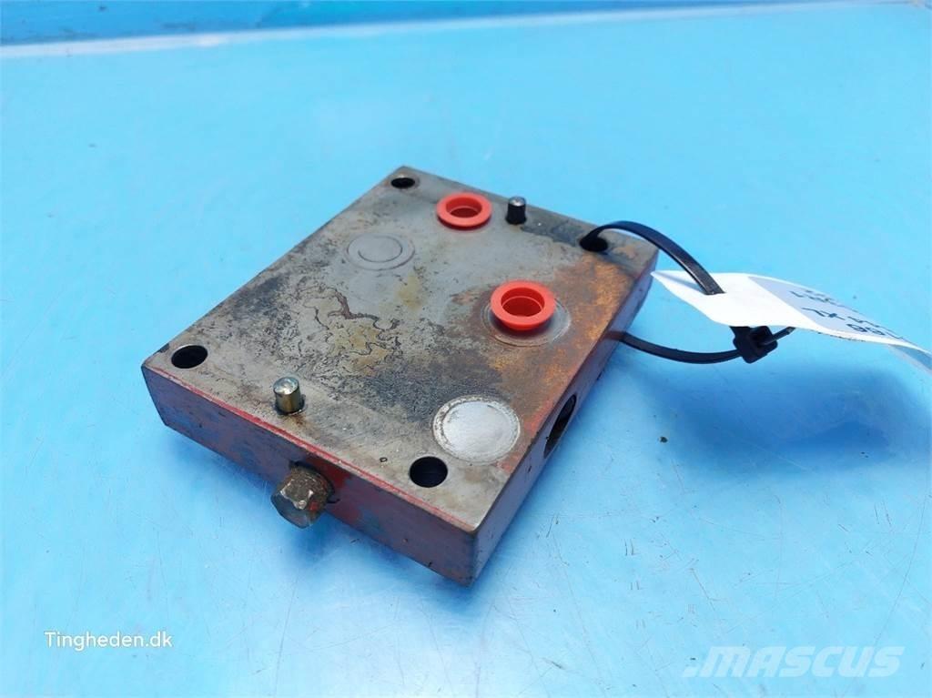 CASE 844XL Детали гидравлической системы