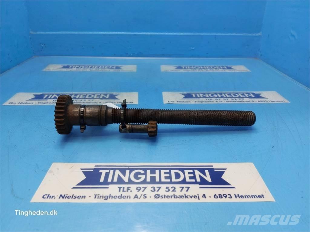 CASE 844XL Навесное оборудование и запчасти