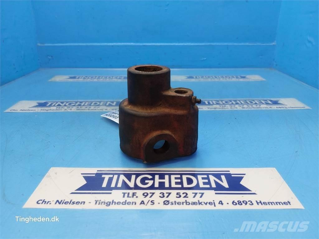 CASE 844XL Навесное оборудование и запчасти