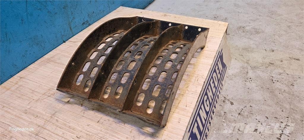 CASE 9010 Компоненты для зерноуборочных комбайнов