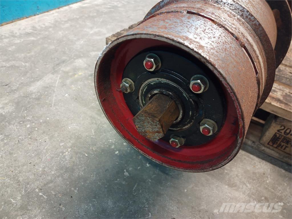 CASE 9230 Компоненты для зерноуборочных комбайнов