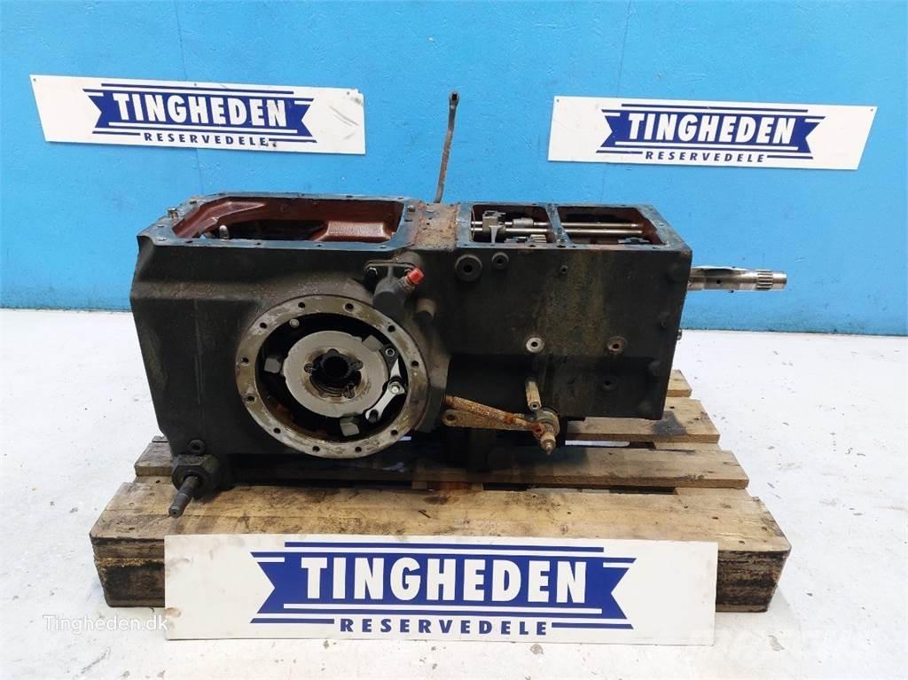 CASE Farmall 95A Трансмиссии