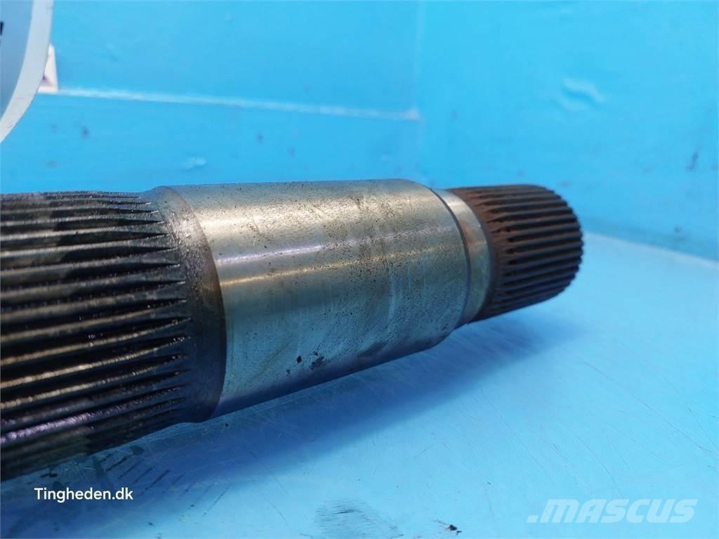 CASE Farmall 95A Навесное оборудование и запчасти