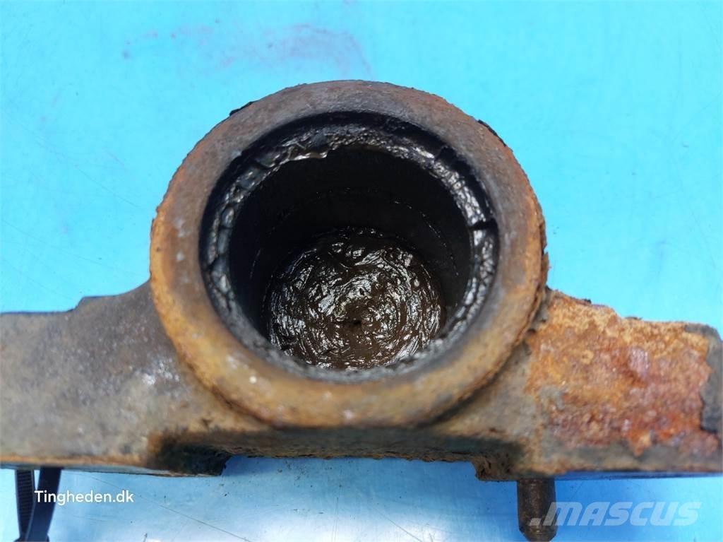 CASE Farmall 95A Навесное оборудование и запчасти