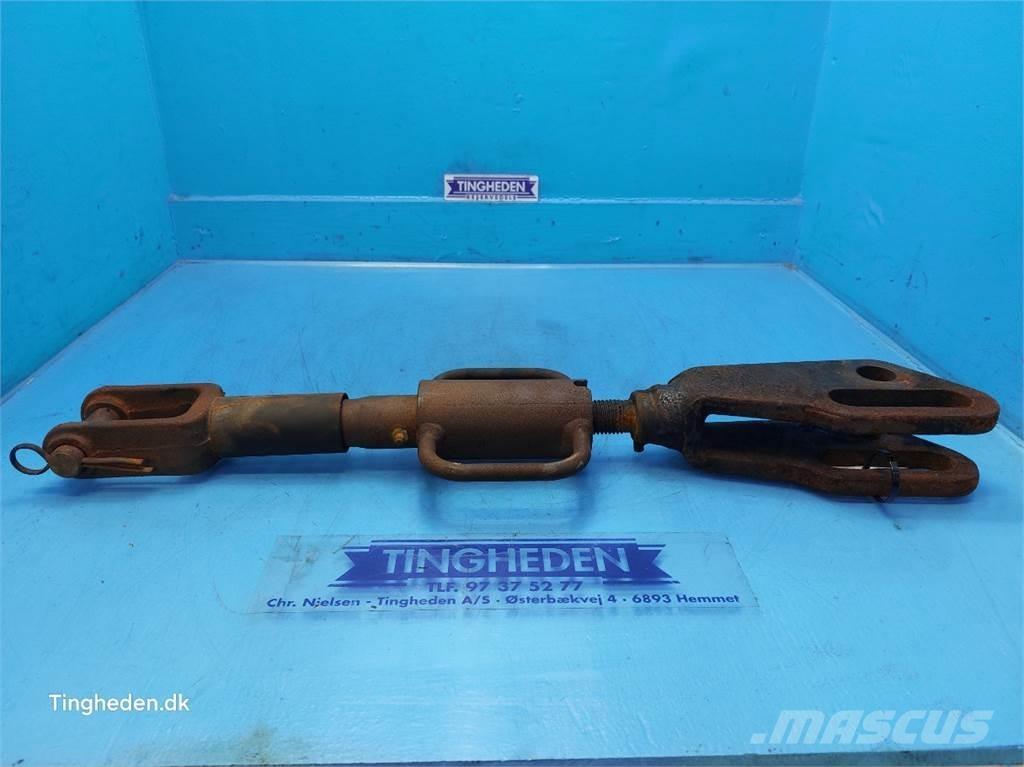 CASE Farmall 95A Навесное оборудование и запчасти