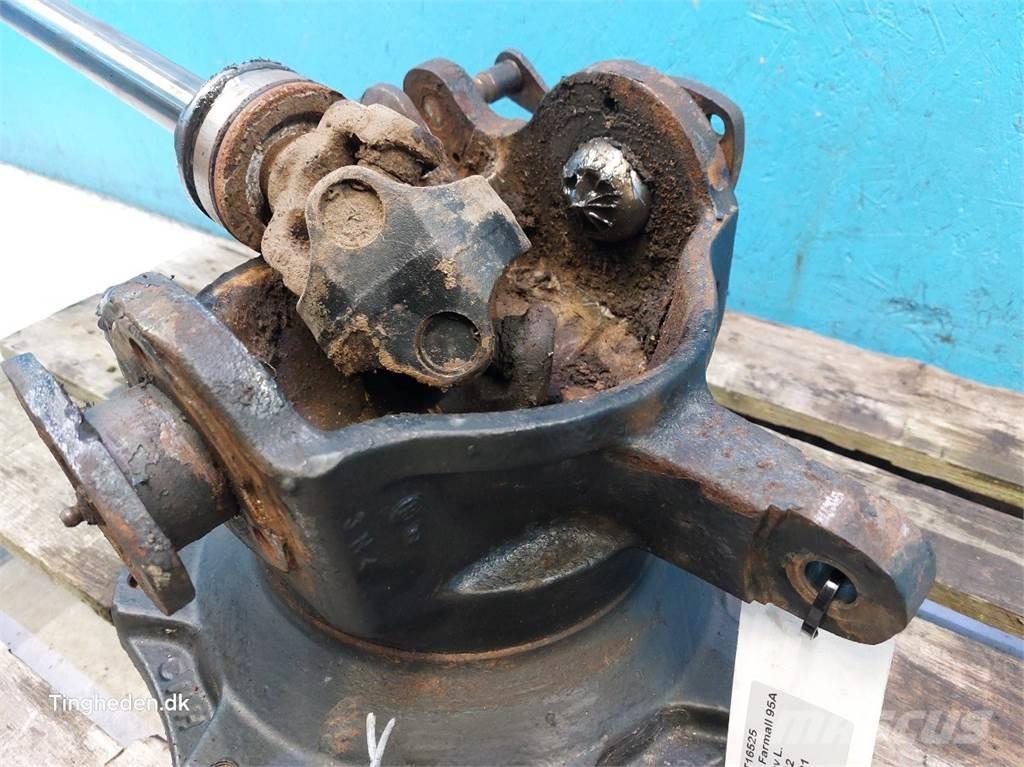 CASE Farmall 95A Навесное оборудование и запчасти