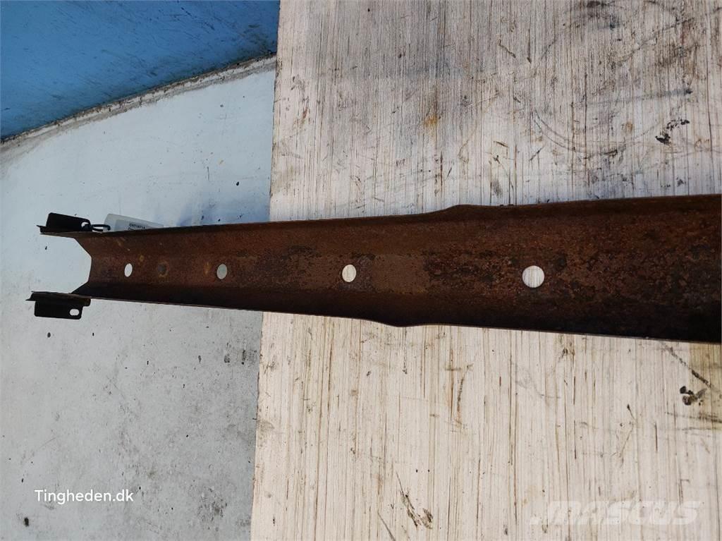 CASE Farmall 95A Навесное оборудование и запчасти