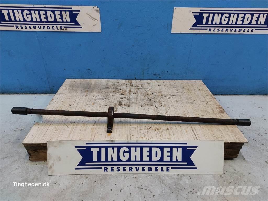 CASE Farmall 95A Навесное оборудование и запчасти