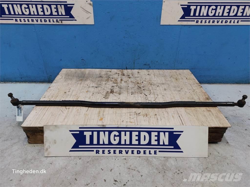 CASE Farmall 95A Навесное оборудование и запчасти