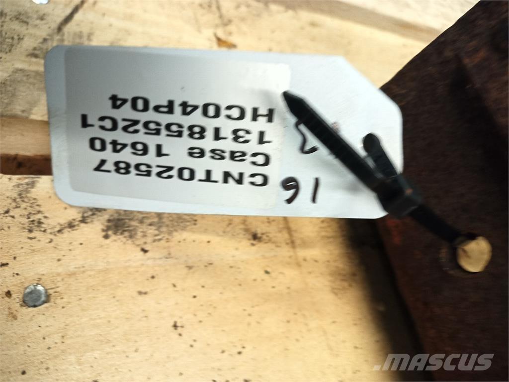 Case IH 1640 Компоненты для зерноуборочных комбайнов