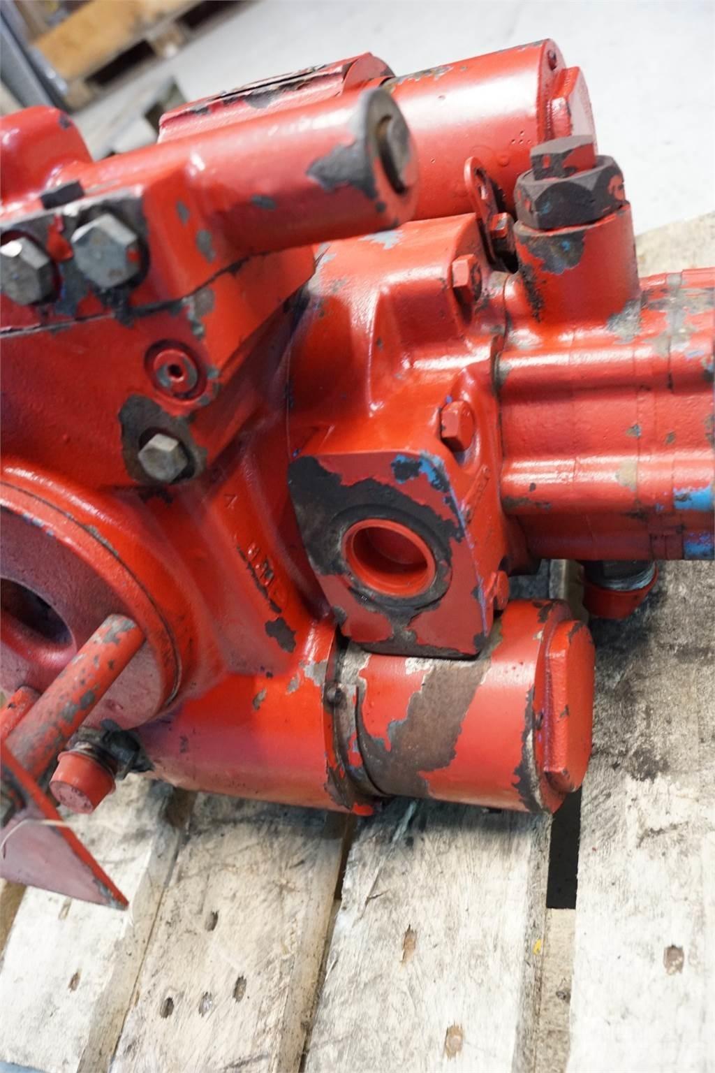 Case IH 1660 Детали гидравлической системы