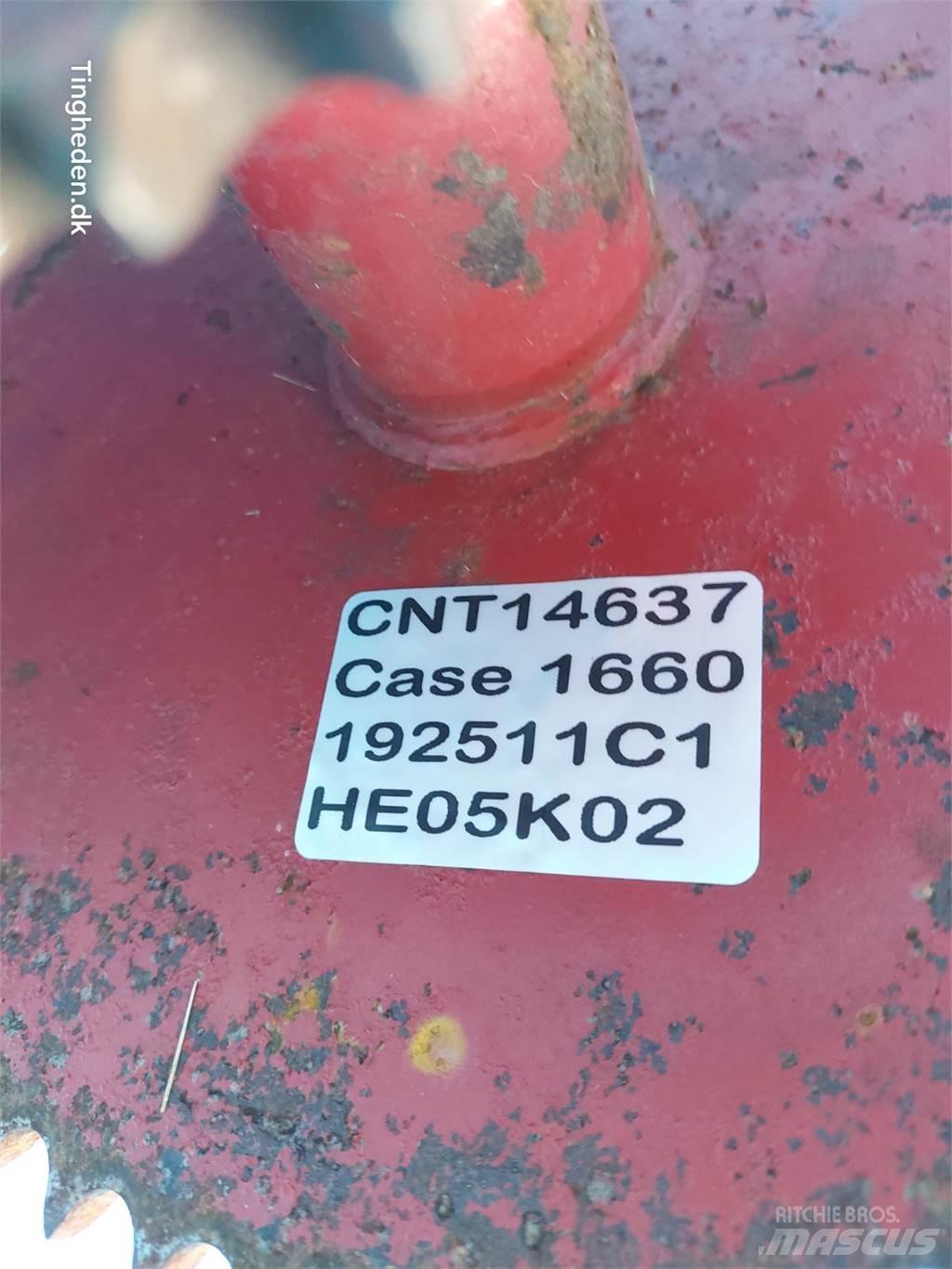 Case IH 1660 Компоненты для зерноуборочных комбайнов