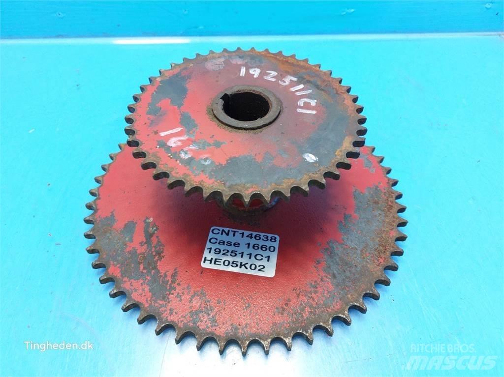 Case IH 1660 Компоненты для зерноуборочных комбайнов