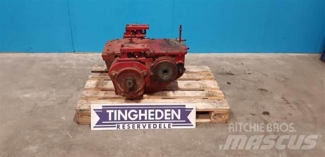 Case IH 1680 Трансмиссии
