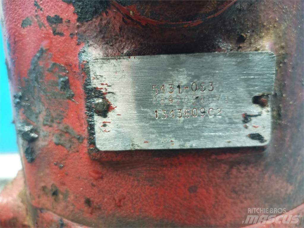 Case IH 1680 Детали гидравлической системы