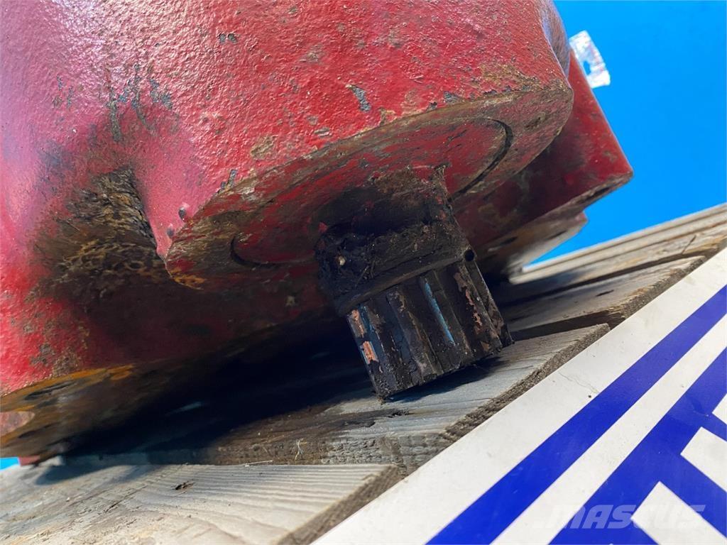 Case IH 2388 Компоненты для зерноуборочных комбайнов