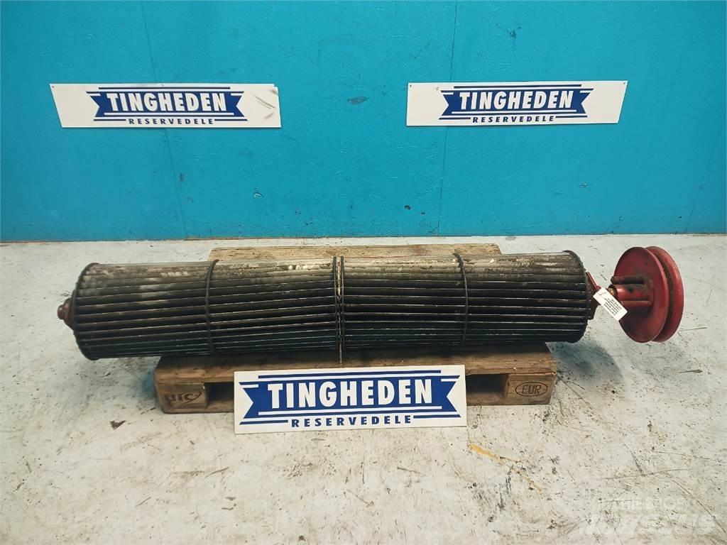 Case IH 2388 Пескоразбрасыватели
