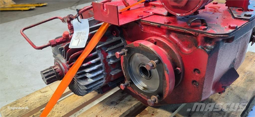 Case IH 2388 Трансмиссии