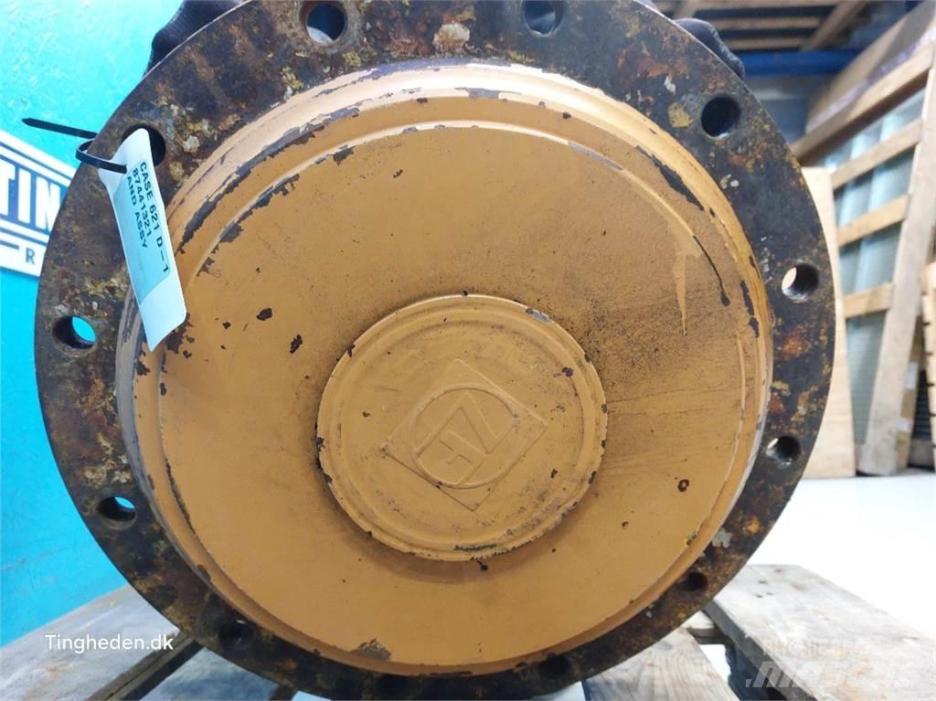 Case IH 621D Оси