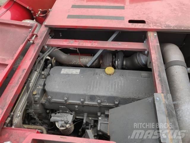 Case IH 8010 Зерноуборочные комбайны