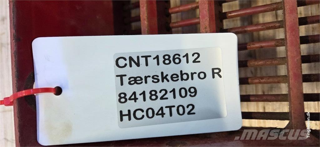 Case IH 9010 Компоненты для зерноуборочных комбайнов