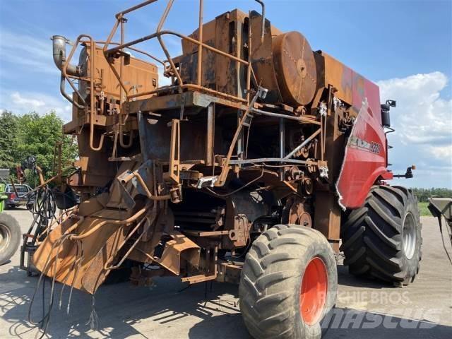 Case IH 9230 Зерноуборочные комбайны
