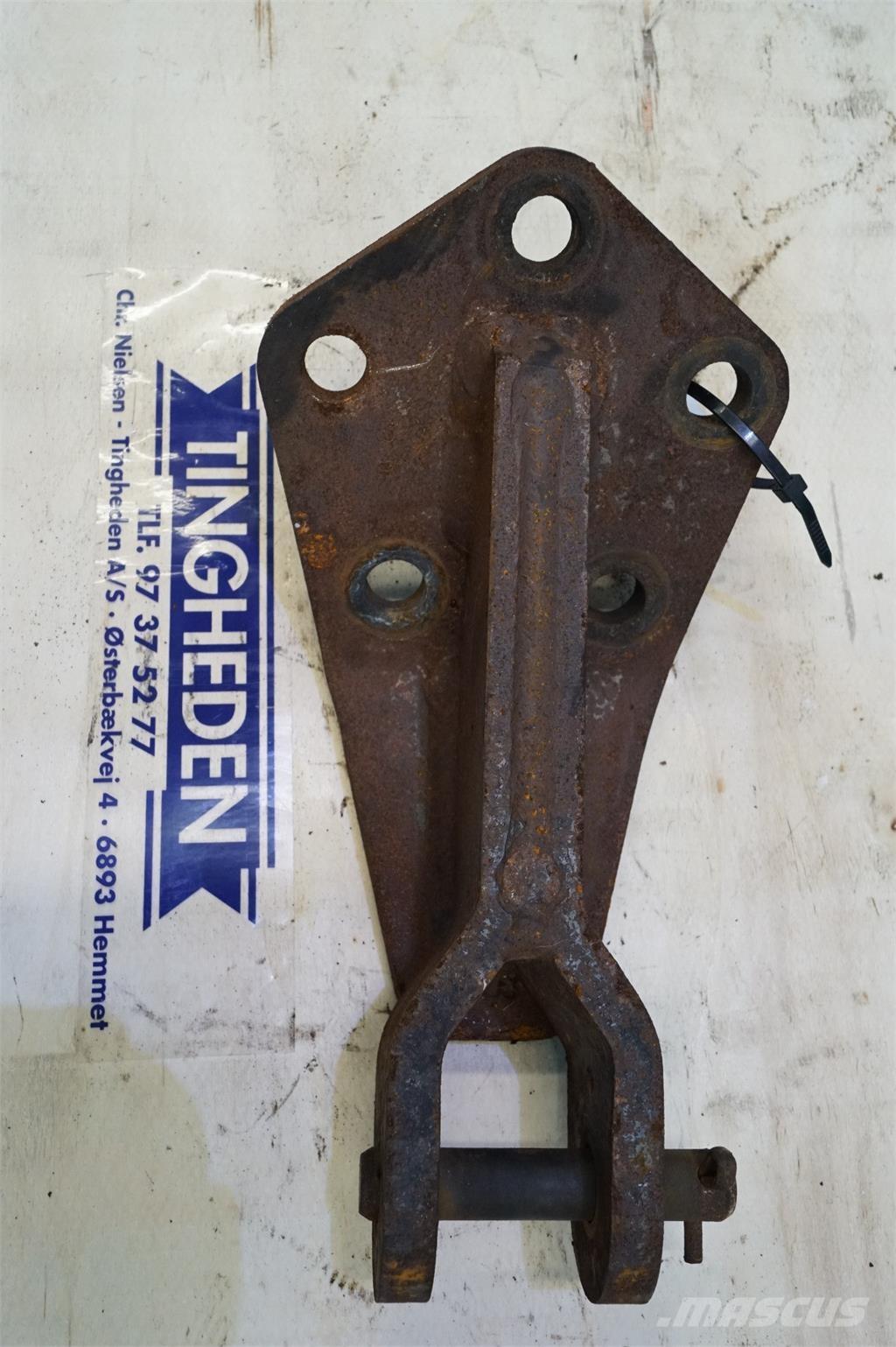 CASE Maxxum 115 Навесное оборудование и запчасти