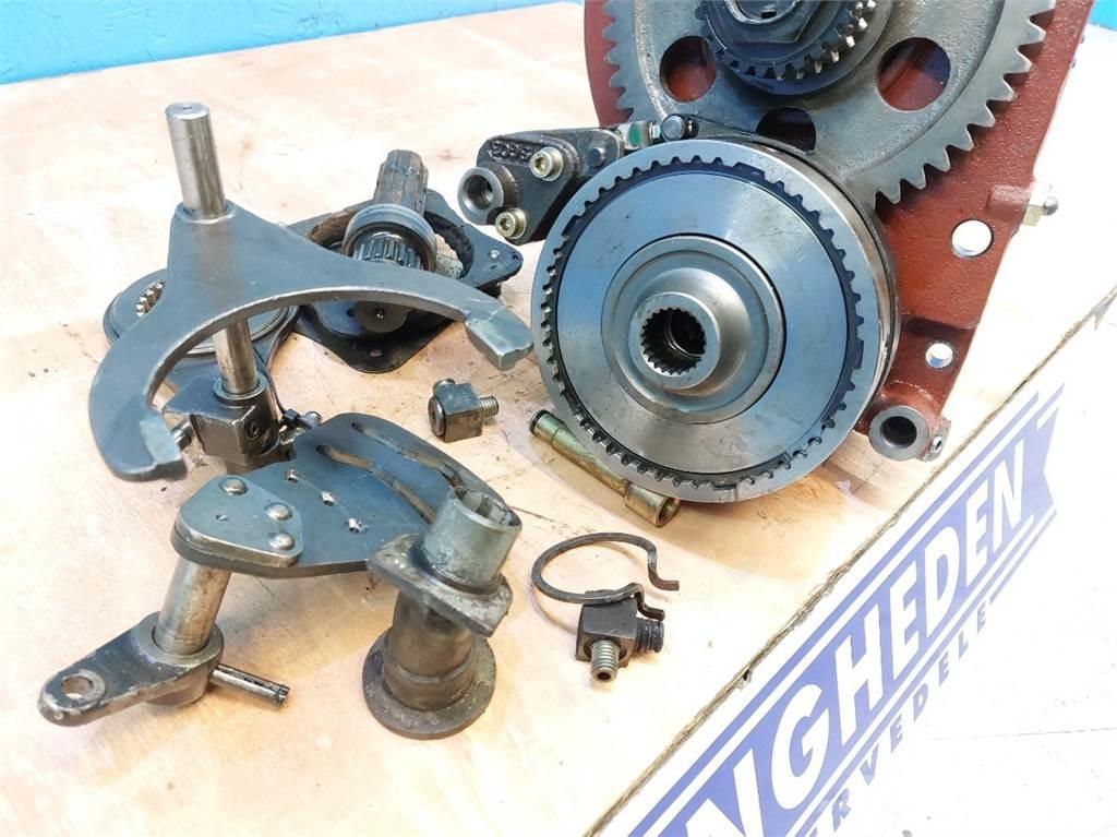 CASE Maxxum 115 Навесное оборудование и запчасти