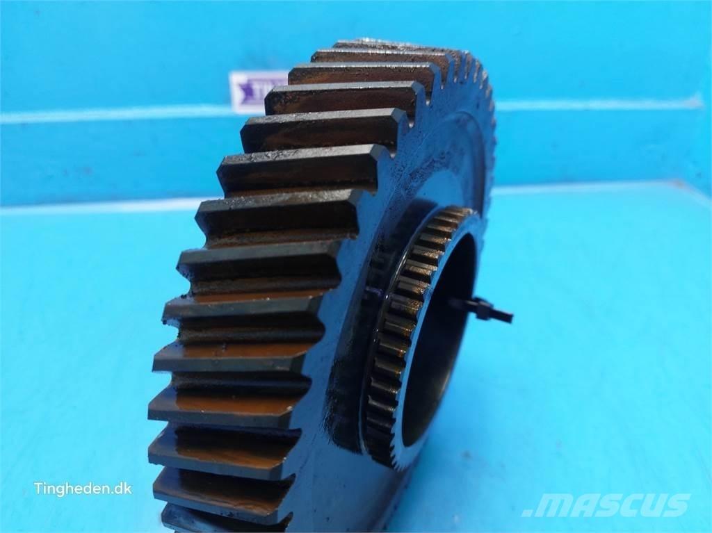 CASE Puma 185 Трансмиссии