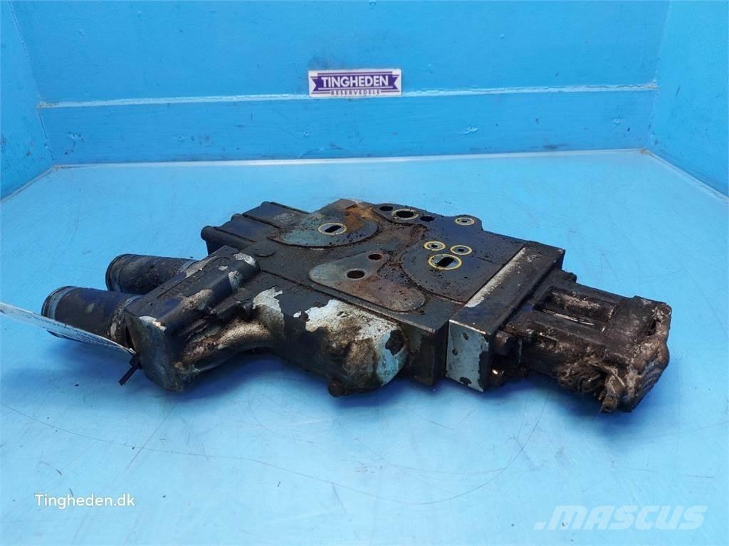 CASE Puma 185 Детали гидравлической системы