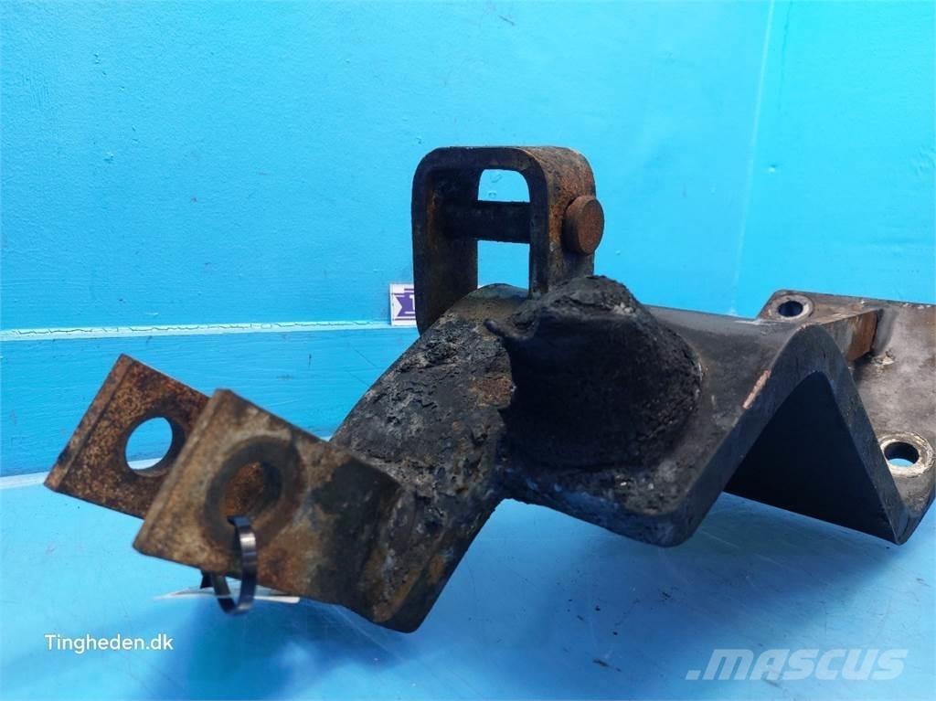 CASE Puma 185 Кабины